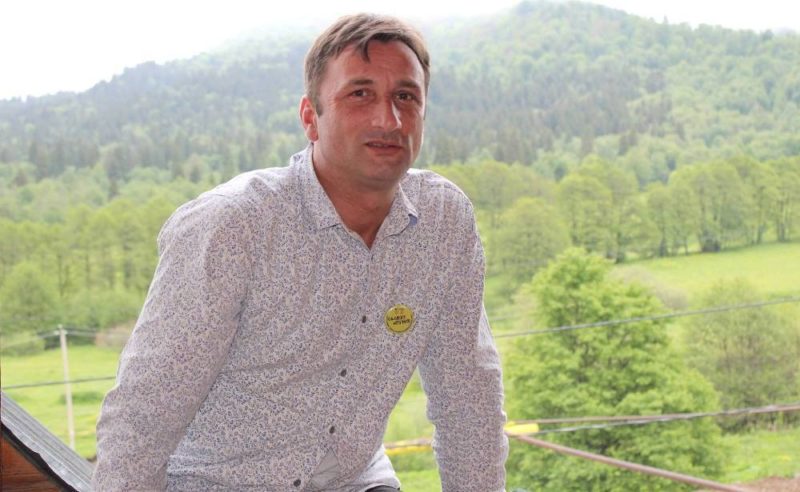 "ძალიან ბედნიერი ვარ, სიტყვები არ მყოფნის..." - ლადო აფხაზავა „მასწავლებლის გლობალური ჯილდოს“ ფინალში გადასვლაზე