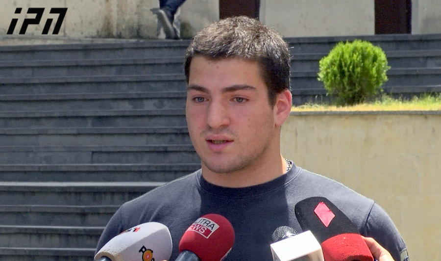 მკვლელს ვერ უმტკიცებენ ბრალს, თორემ ის უკვე დაკავებულია - მიხეილ კალანდიას ძმა