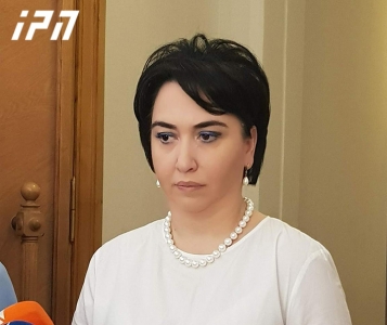 ეკა ბესელია მაყურებელს ბოდიშს უხდის