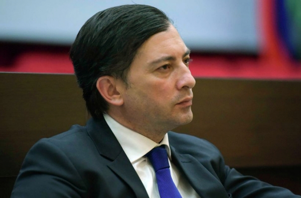 აფხაზეთის "ვიცე-პრეზიდენტი" - ერთ-ერთმა მამაკაცმა თავში ჭიქა ჩამარტყა - იძულებული ვარ თანამდებობიდან გადავდგე, რათა ჩემი ღირსება დავიცვა