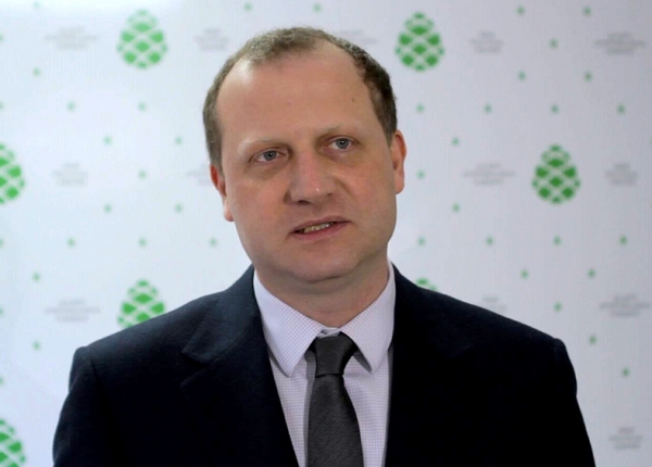 ზურაბ ჯაფარიძე: "გირჩი ითხოვს კონსტიტუციით აიკრძალოს ჭუჭუს წელვა..."