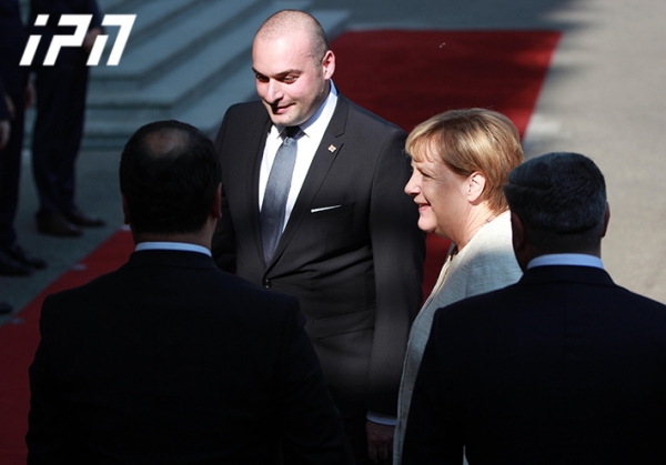 მამუკა ბახტაძე და ანგელა მერკელი პირისპირ ხვდებიან - როგორია გერმანიის კანცლერის ვიზიტის განრიგი