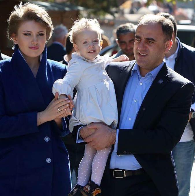 "ჩემი ჰობია წერა და ნადირობა..." - როგორია დავით ნარმანიას ცხოვრება მერობის შემდეგ და რას ამბობს ის კახა კალაძეზე
