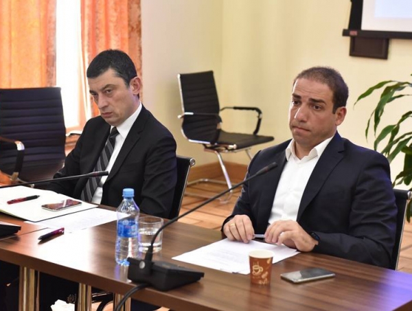 "დადგინდა, რომ მას შემხებლობა არ ჰქონდა ჩადენილ მკვლელობასთან" - რა კითხვებს უპასუხეს გახარიამ და შოთაძემ მირზა სუბელიანის შვილთან დაკავშირებით