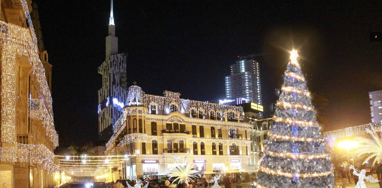 რა დაგიჯდებათ ახალი წლის შეხვედრა არასაკურორტო ზონაში მდებარე ბრენდულ სასტუმროებში