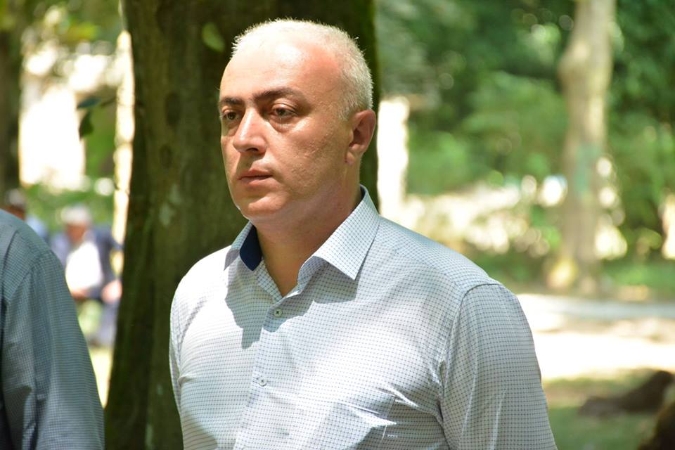 რატომ დატოვეს თანამდებობები ზუგდიდის მერმა და მისმა მოადგილემ - "გაჩნდა კითხვები დანაშაულის შესაძლო ჩადენასთან დაკავშირებით"