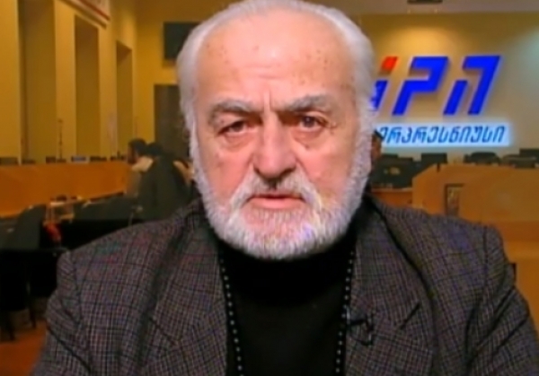 "მთელი ღამე ვბღაოდი ხოლმე, ახლაც მეტირება და ასეთ მოსამართლეებს ნიშნავენ უვადოდ" - სულხან მოლაშვილის მამა