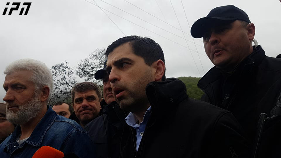 "მოგიწოდებთ შეინარჩუნოთ სიმშვიდე" - პანკისში შს მინისტრის მოადგილე ჩავიდა