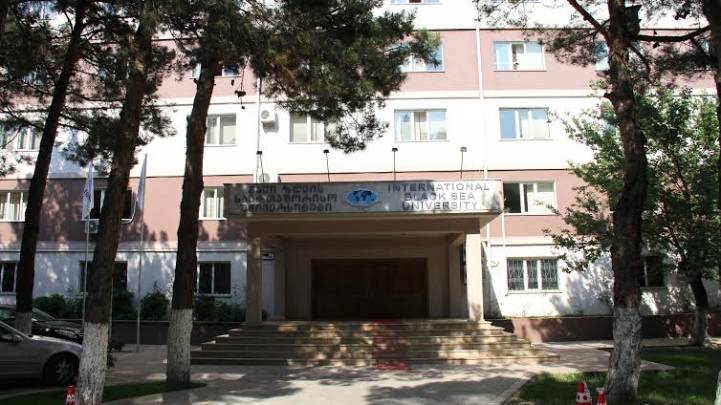 ავტორიზაციის საბჭომ შავი ზღვის საერთაშორისო უნივერსიტეტს სტუდენტების მიღება ერთი წლით შეუზღუდა