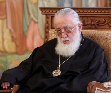 "მინდა გამოვხატო თანაგრძნობა და გითხრათ, თქვენი შვილი ცოცხალია" - პატრიარქის სამძიმარი 8 წლის გოგონას ოჯახს