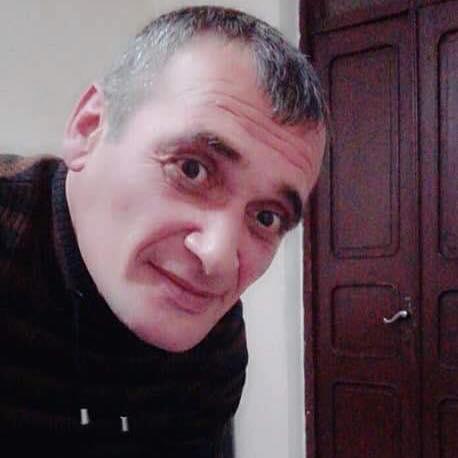 "დედა და და კარანტინში არიან... ატირონ სასტიკად მოკლული ოჯახის წევრი " - ვაჟა ტყებუჩავას ოჯახი დახმარებას ითხოვს