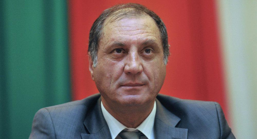 "დასავლეთი საქართველოს აფხაზეთში "მეორე ფრონტის“ გახსნისკენ უბიძგებს" - სერგეი შამბა