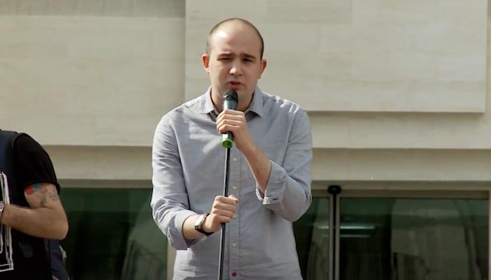 "დიდი ხანია, ამ სიახლეზე, ჩემს ცხოვრებაში მის საჭიროებაზე ვფიქრობ" - ირაკლი კიკნაველიძემ "ევროპული საქართველო" დატოვა