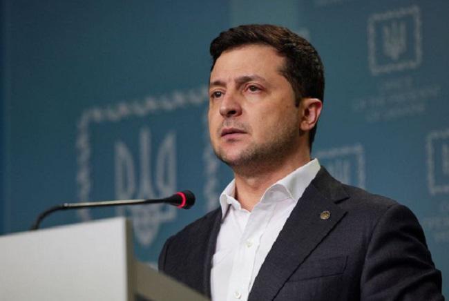 "ახალი დღე მაკრონთან საუბრით დაიწყო... იარაღი და აღჭურვილობა უკრაინისკენ მომავალ გზაზეა - ომის საწინააღმდეგო კოალიცია მუშაობს!" - ზელენსკი