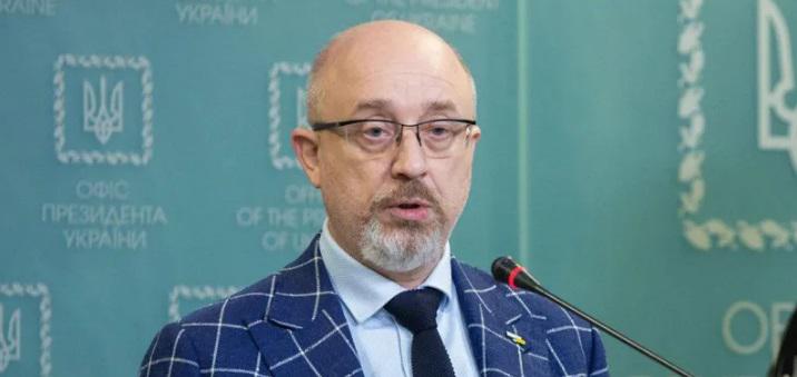 "ოკუპანტები არ იცოდებენ ბავშვებს, ქალებსა და დაჭრილებსაც კი... ცეცხლს უხსნიან მშვიდობიან მოსახლეობას ევაკუაციის დროს, ტურებიც კი არ იქცევიან ასე" - უკრაინის თავდაცვის მინისტრი