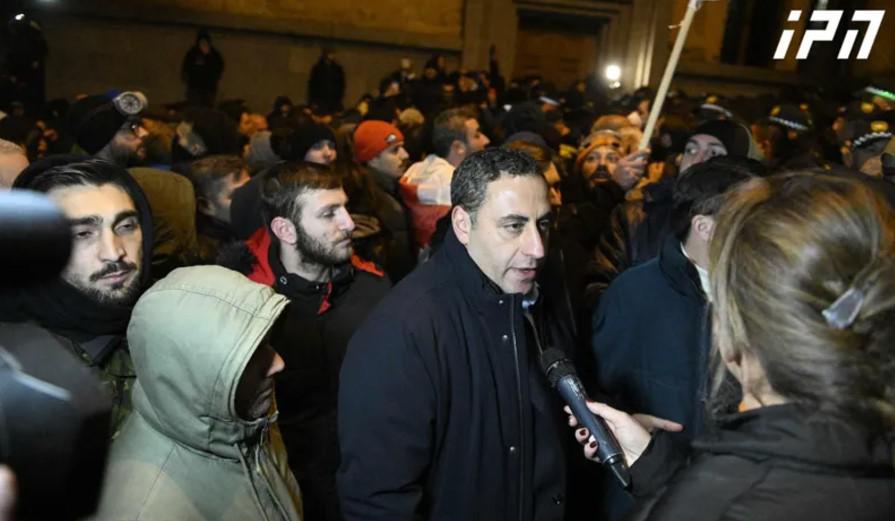 “მერწმუნეთ, მათ უფრო ეშინიათ ჩვენი, მათ ეშინიათ ხალხის - საყოველთაო გაფიცვა და დაუმორჩილებლობა ამ რეჟიმს!“ - გიორგი ვაშაძე