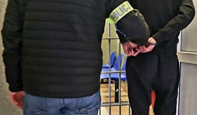 პოლონეთში 37 წლის საქართველოს მოქალაქე დააკავეს, რომელიც უფროსს "დაბეტონებით" ემუქრებოდა - რა დეტალები ხდება ცნობილი
