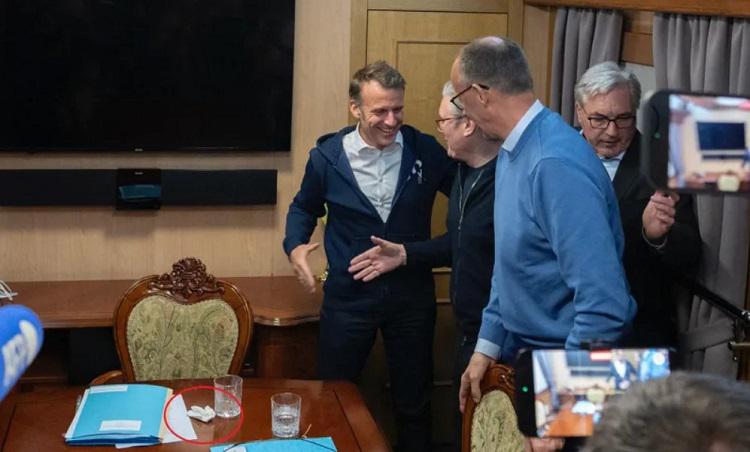 ელისეის სასახლე ხმაურიან ვიდეოსთან დაკავშირებით განმარტებას აკეთებს - რა იდო სინამდვილეში მაგიდაზე, სადაც მაკრონი ფრიდრიხ მერცს და კირ სტარმერს შეხვდა
