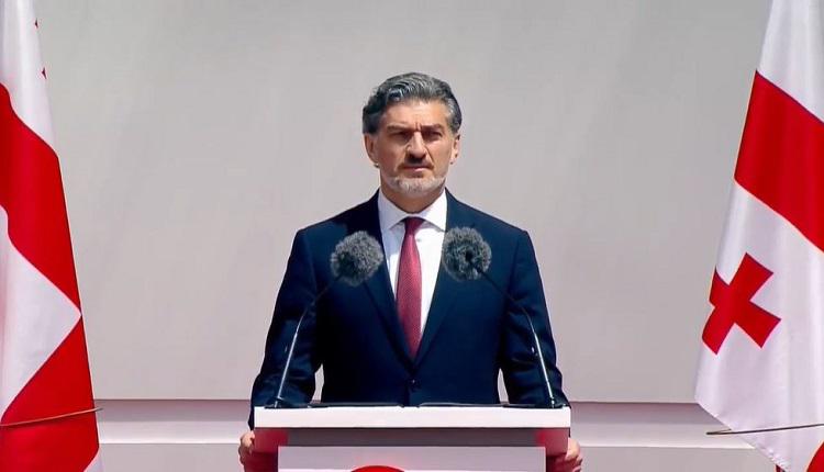 “მამა-პაპათა ბრძოლამ შემოგვინახა სამი ღვთაებრივი საუნჯე - მამული, ენა, სარწმუნოება, თუ ამ სამიდან რომელიმე გამოაკლდება, ქართველი ერი განადგურების საფრთხის წინაშე დადგება“ - მიხეილ ყაველაშვილი