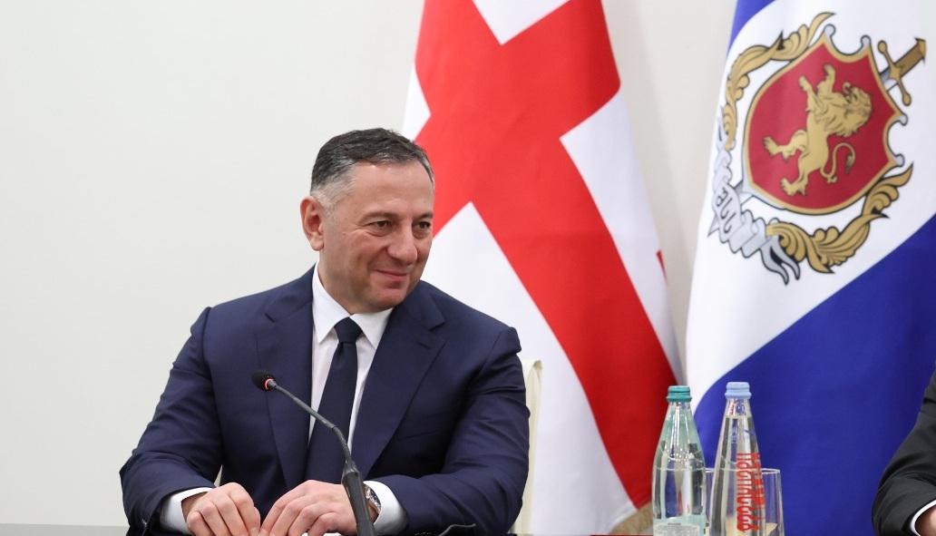 ვახტანგ ძაბირაძე: "გომელაურის წასვლა პოლიტიკური რეზერვია - ბიძინა ივანიშვილმა თავისი ხალხი გაიყვანა ამ თამაშიდან, თუმცა, საკმაოდ სახიფათო ვითარება შეიქმნა მისთვის"