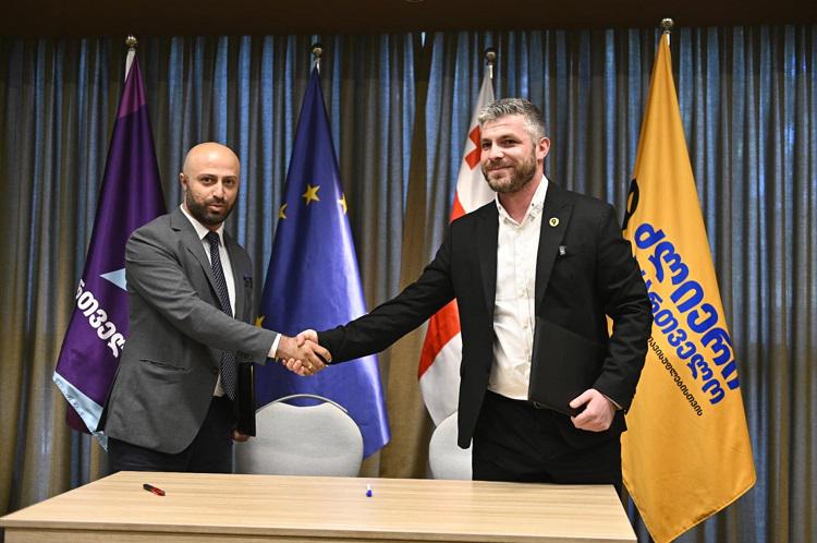 პარტია “გახარია საქართველოსთვის“ და “ლელო-ძლიერი საქართველო“ თვითმმართველობის არჩევნებთან დაკავშირებით თანამშრომლობაზე შეთანხმდნენ