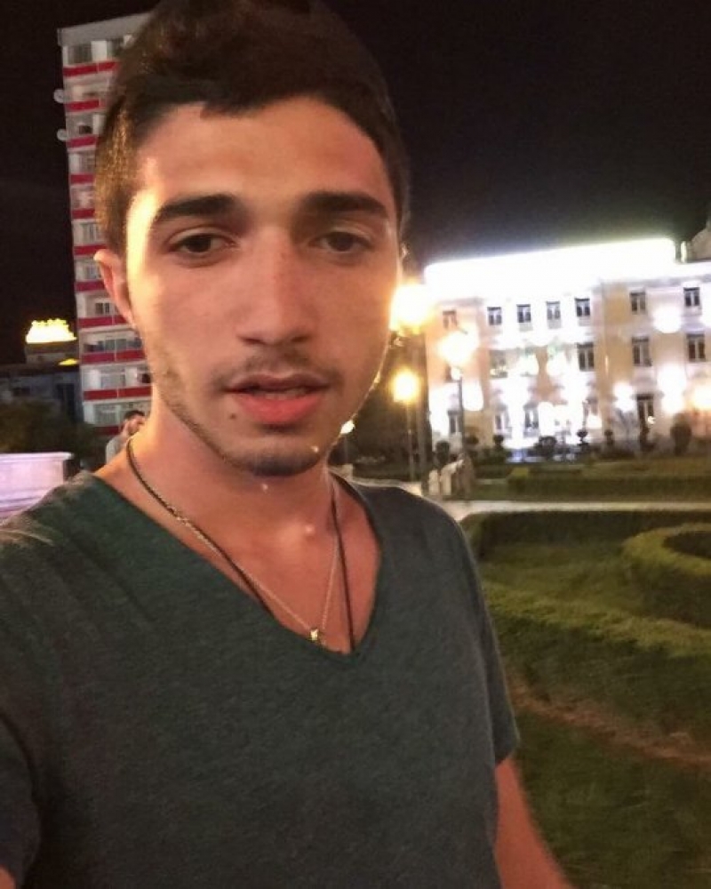 "გოგოს გამო თავს არ მოიკლავდა, ზღვაში გული გაუსკდა!" - რამ შეიწირა 19 წლის დათა მღებრიშვილი