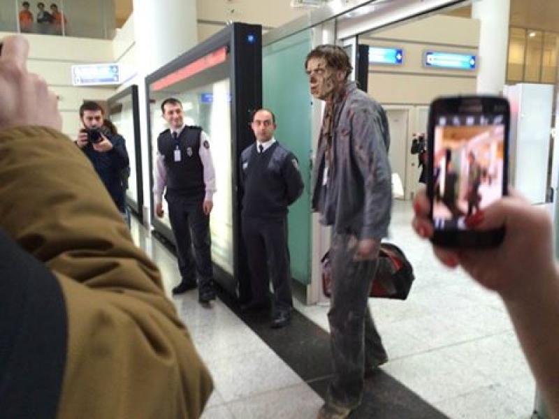 ზომბი თბილისის ქუჩებში - საქართველოში The Walking Dead-ის მსახიობი ჩამოვიდა