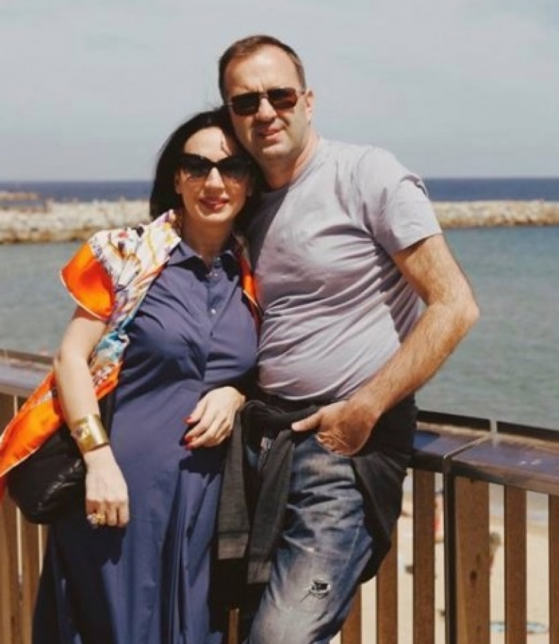 ლელა წურწუმია მამულიჩას სიყვარულის ახსნით ამხნევებს