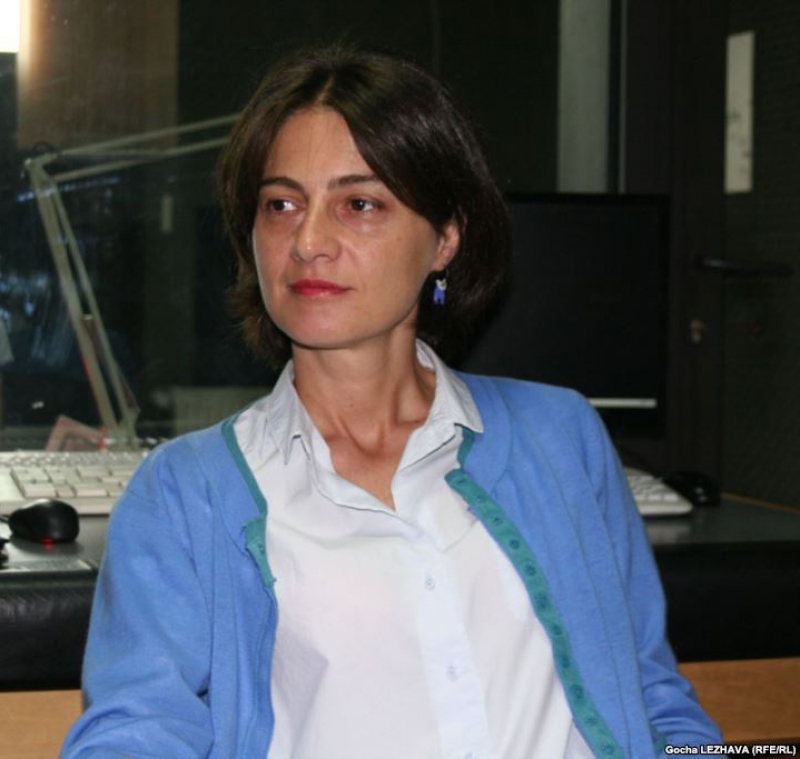 "ხელშეუხებელია პატრიარქი?" - ნინია კაკაბაძის პასუხი მათ, ვინც ილია მეორეზე მისმა ნათქვამმა გააღიზიანა