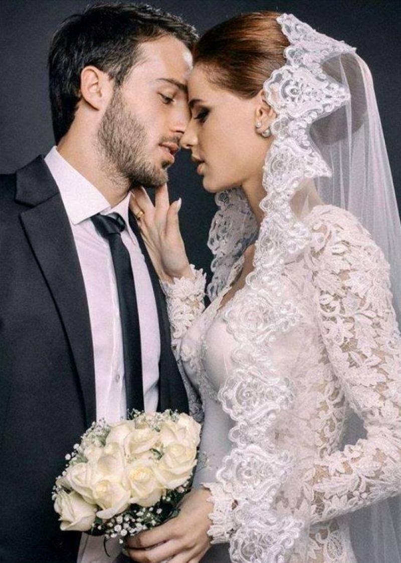 რას ყვება საკუთარ სიყვარულზე ულამაზესი წყვილი, რომელმაც სრულიად საქართველო აალაპარაკა