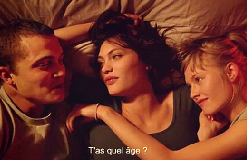 ეროტიკულმა 3D-ფილმმა "კანის" კინოფესტივალის სტუმრები დაშოკა (18+)