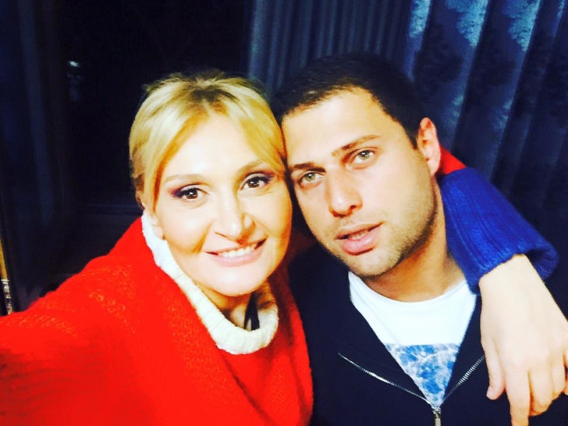 როსტო და ნანუკა ჟორჟოლიანის შვილები...