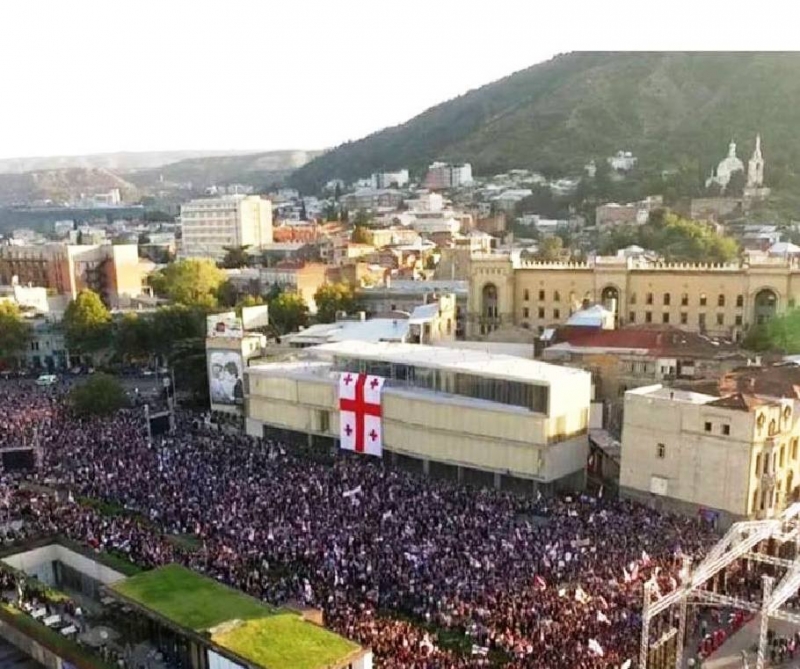 "გამოექანეთ ჩემგან, მე დაბლა გელოდებით..." ანუ, ანძის მონოლოგი
