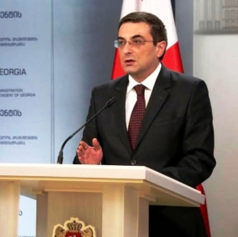 პრეზიდენტის ყოფილი საპარლამენტო მდივანი თსუ-ს რექტორად? - რა კომენტარს აკეთებენ კვერენჩხილაძე და პაპავა