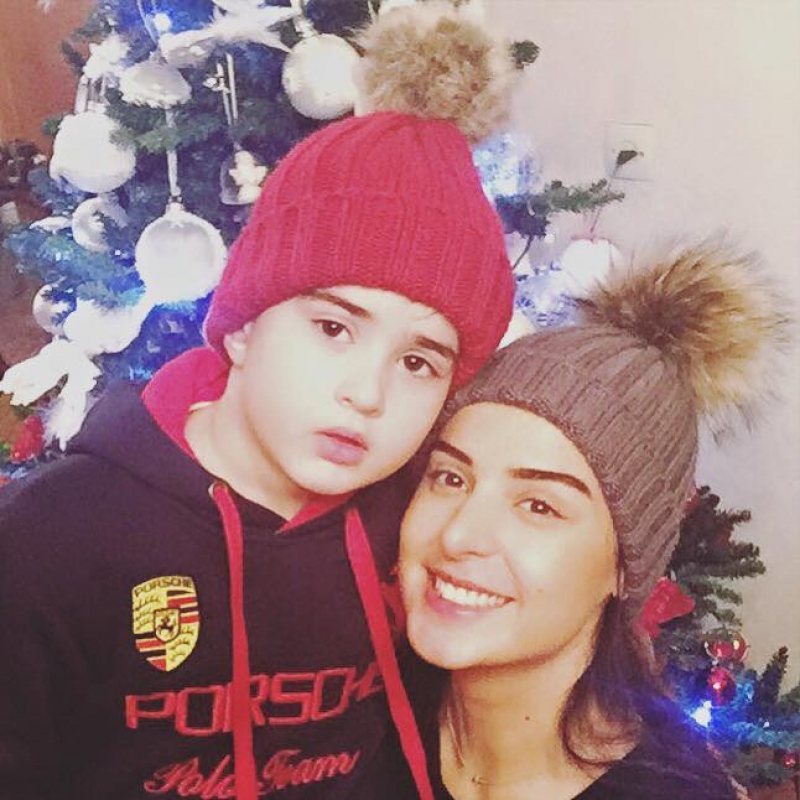 "მე და იო ერთნაირ ქუდებში" - სოფო ნიჟარაძე ბიძაშვილთან ერთად