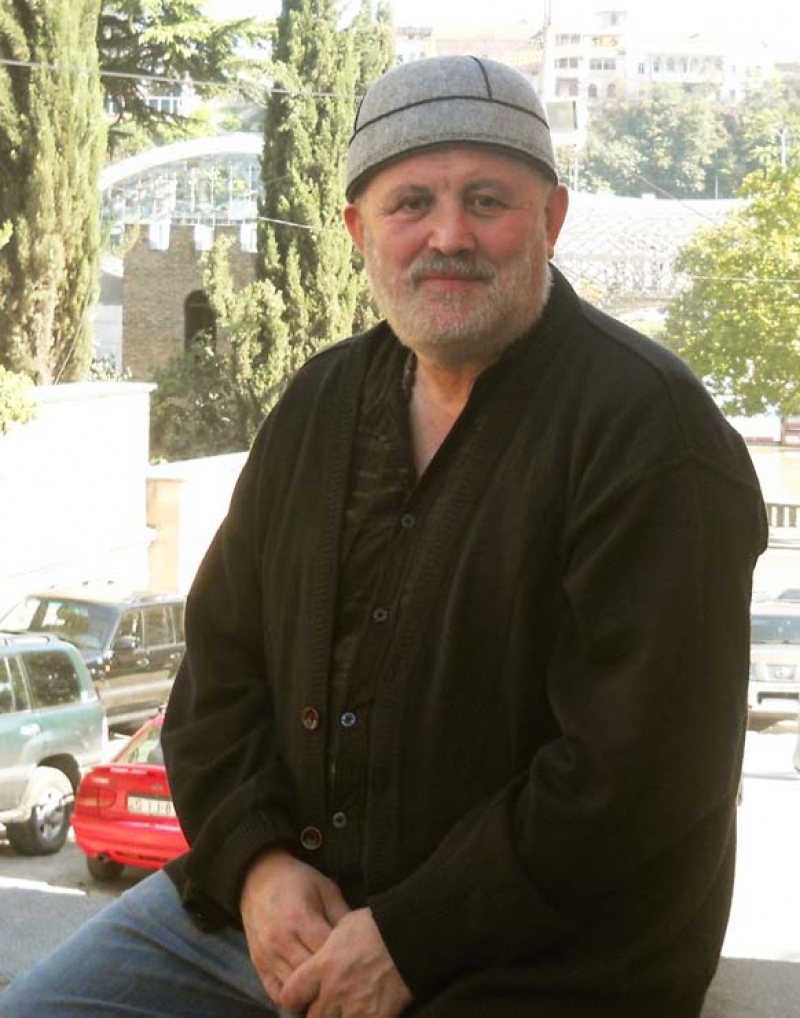 ერეკლე საღლიანი: "ახალგაზრდებმა არ უნდა იკითხონ მდარე ხარისხის ლიტერატურა"
