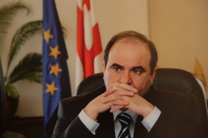 ზურაბ ჟვანიას გარდაცვალების საქმეზე ჟვანიასა და უსუპოვის ოჯახის წევრები დაიკითხებიან 