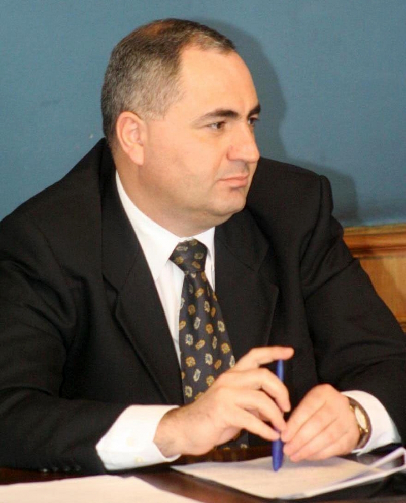 სა­პარ­ტნი­ო­რო ფონ­დი ქვეყ­ნის­თვის პრი­ო­რი­ტე­ტულ ყვე­ლა სექ­ტორ­ში ახორ­ცი­ე­ლებს ინ­ვეს­ტი­რე­ბას