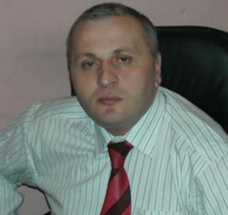 საქართველოს ანტიკორუფციული პალატის თავმჯდომარემ ჟურნალისტს საჯაროდ აგინა - სკანდალი "ფეისბუქზე"