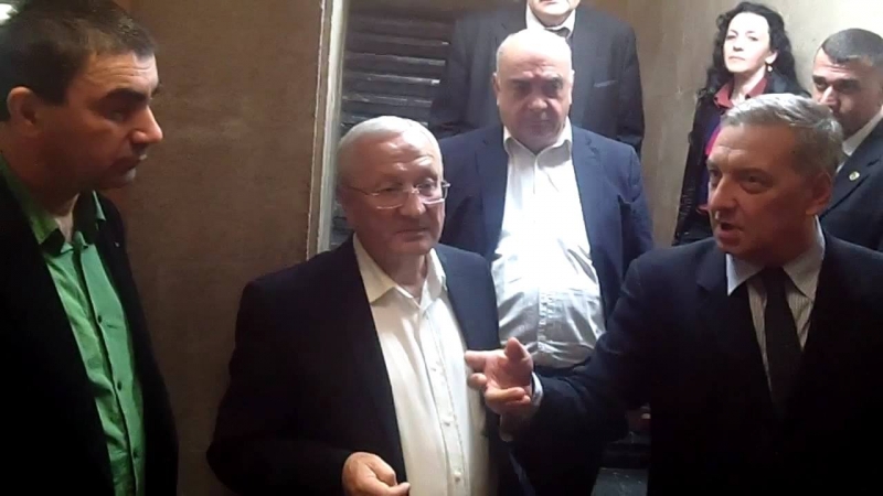 რატომ დაუწუნეს გია ვოლსკიმ და გია გვაზავამ რეჟისორ გიორგი ოვაშვილს "სიმინდის კუნძული"