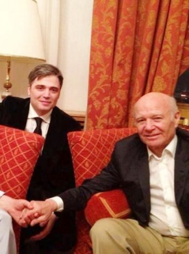 "მოგვიანებით მამაც ჩამოვა" - გიორგი აბაშიძე ასლან აბაშიძის დაბრუნებას აანონსებს