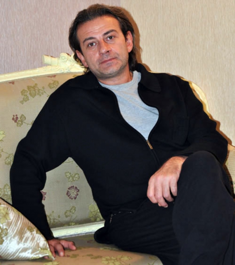 სკანდალი: ზალიკო ჩიქობავამ ტაქსისტი ქალი ცემა?! - "კახპა მეძახა, სისხლჩაქცევები მაქვს, მანქანას ჩაარტყა წიხლი"