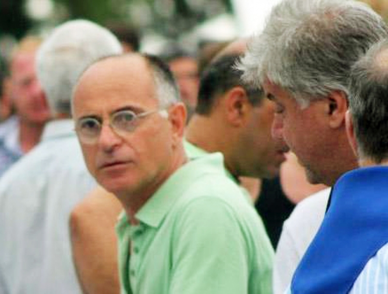 აკაკი ძნელაძე: "ვერ ხვდებიან, რომ "ფაჩიკოს გარმონივით" დაიშალნენ!"