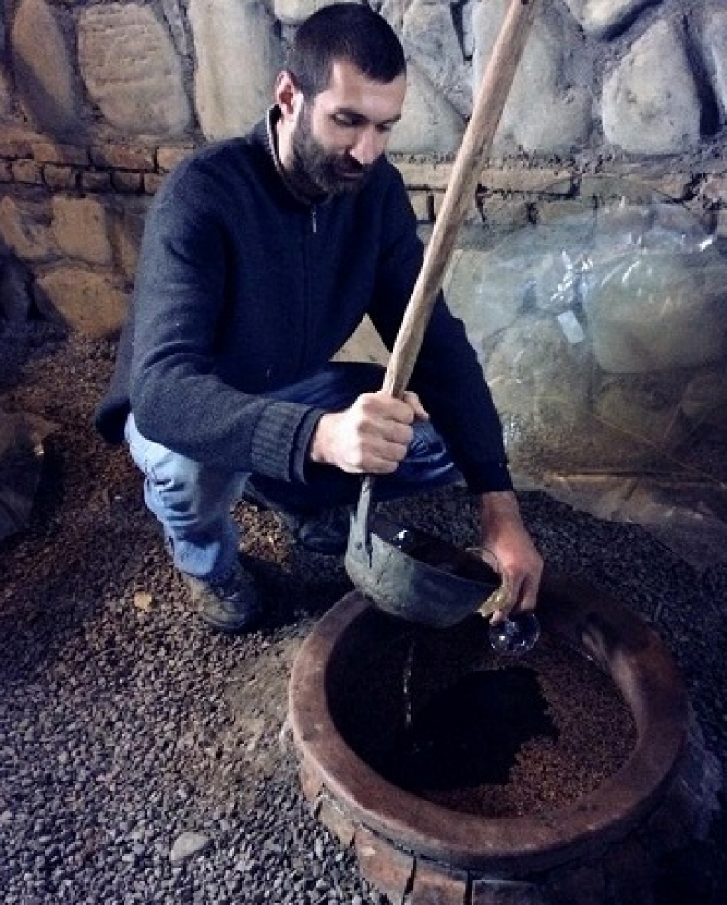 26 წლის თუშმა ნატურალური ღვინის მეურნეობა ჩამოაყალიბა და ბრენდი "ლაგაზი" შექმნა