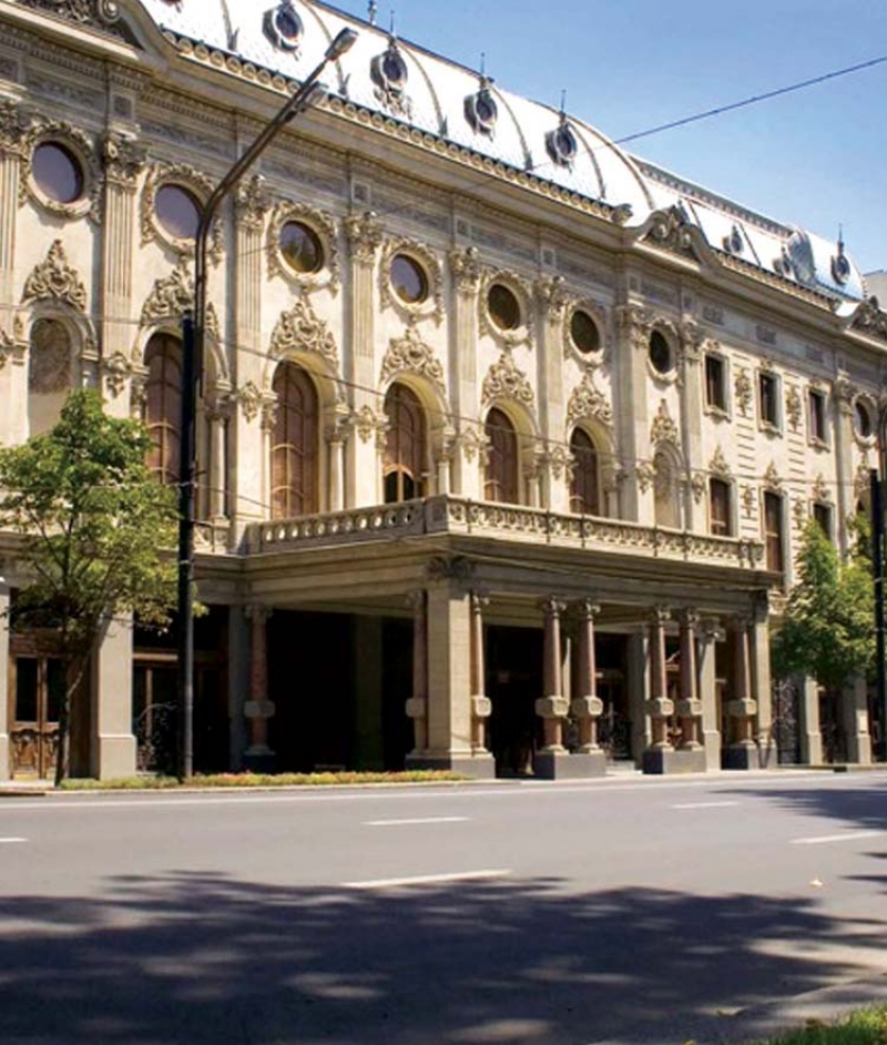 თბი­ლი­სის ათი ის­ტო­რი­უ­ლი შე­ნო­ბა