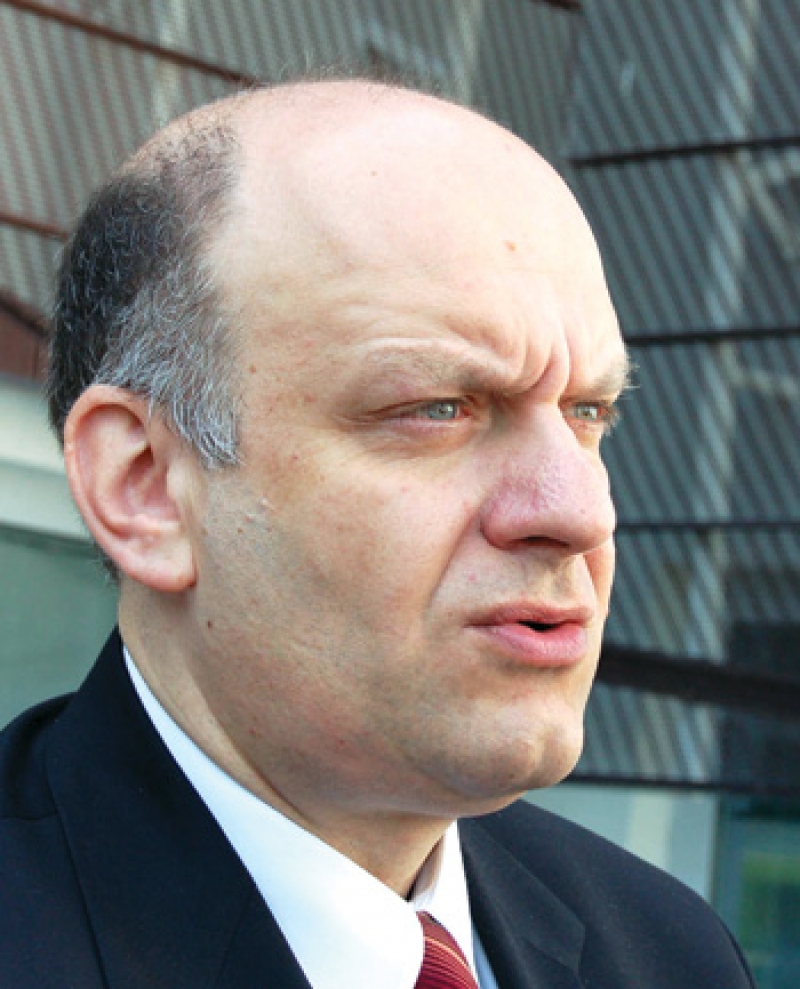 "არსად გადამეყარო თორემ მაგ თვალებს ამოგთხრი" - ალექსანდრე ლომაია მუქარის წერილს აქვეყნებს