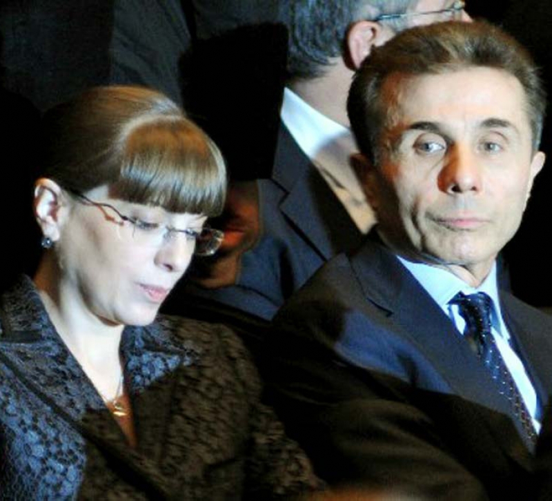 ბიძინა ივანიშვილის პრესსამდივნო უარყოფს ინფორმაციას, თითქოს ეკატერინა ხვედელიძემ საქველმოქმედო ფონდი დააარსა