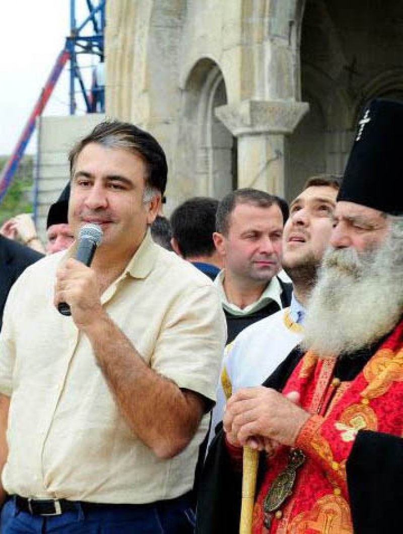 პრეზიდენტმა პოლიტიკურ ძალებს ქვეყნისთვის მნიშვნელოვანი საკითხების ირგვლივ გაერთიანებისკენ მოუწოდა