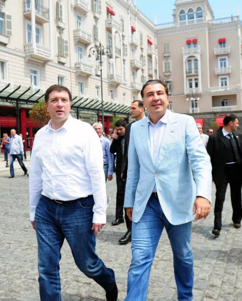 "სა­ა­კაშ­ვი­ლი და უგუ­ლა­ვა ევ­რო­პა­ში შე­საძ­ლო­ა, "მო­ტე­ხი­ლი" ფუ­ლის სა­ძებ­ნე­ლად წა­ვიდ­ნენ"