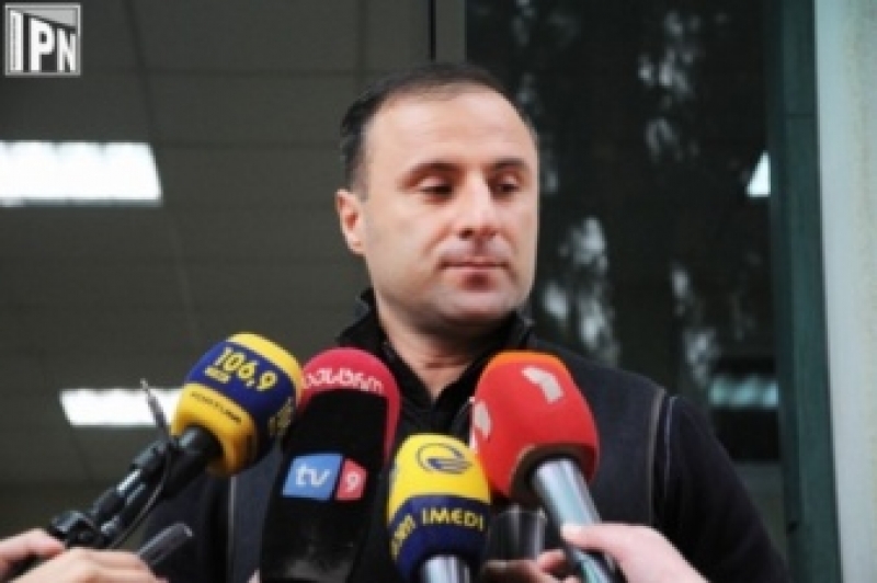 შს მინისტრის ყოფილი მოადგილე "ფეისბუქით" გავრცელებულ დათა ახალაიას განცხადებებს ეხმაურება 